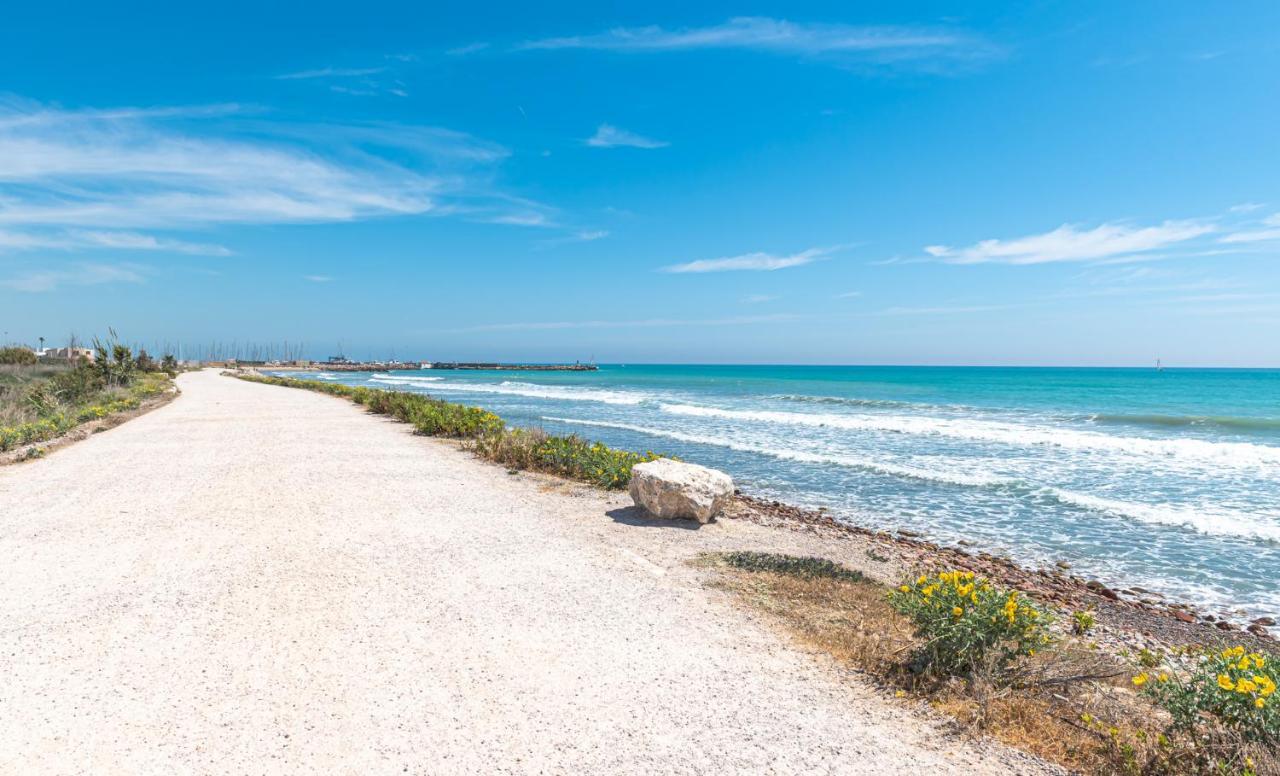 Amplio Canet Canet d'En Berenguer Екстериор снимка